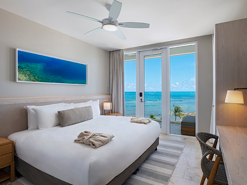 Oceanview Vista Studio bedrooms offer expansive views of the Belize Barrier Reef and the Caribbean. Oceanview Vista Studio bedrooms offer expansive views of the Belize Barrier Reef and the Caribbean.