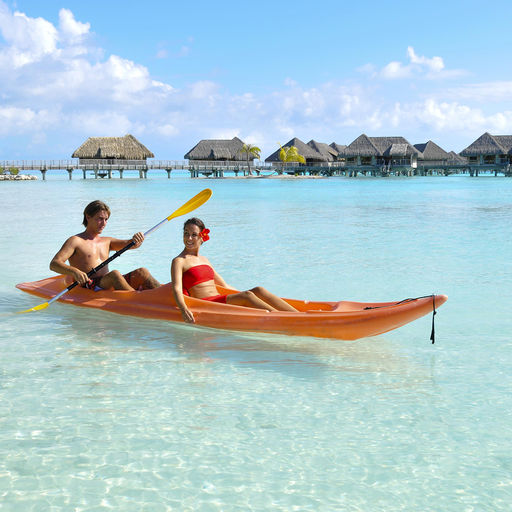 Kayaking in Tahiti